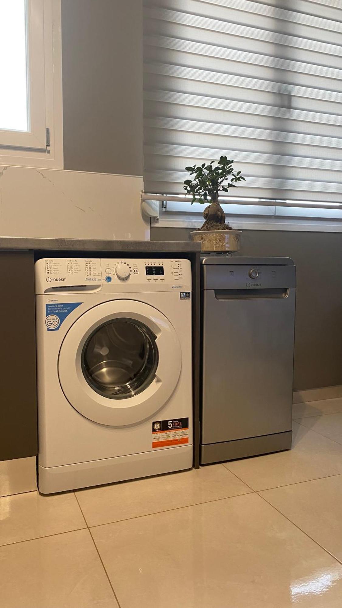 Unique1 - Two Bedroom Private Lux City