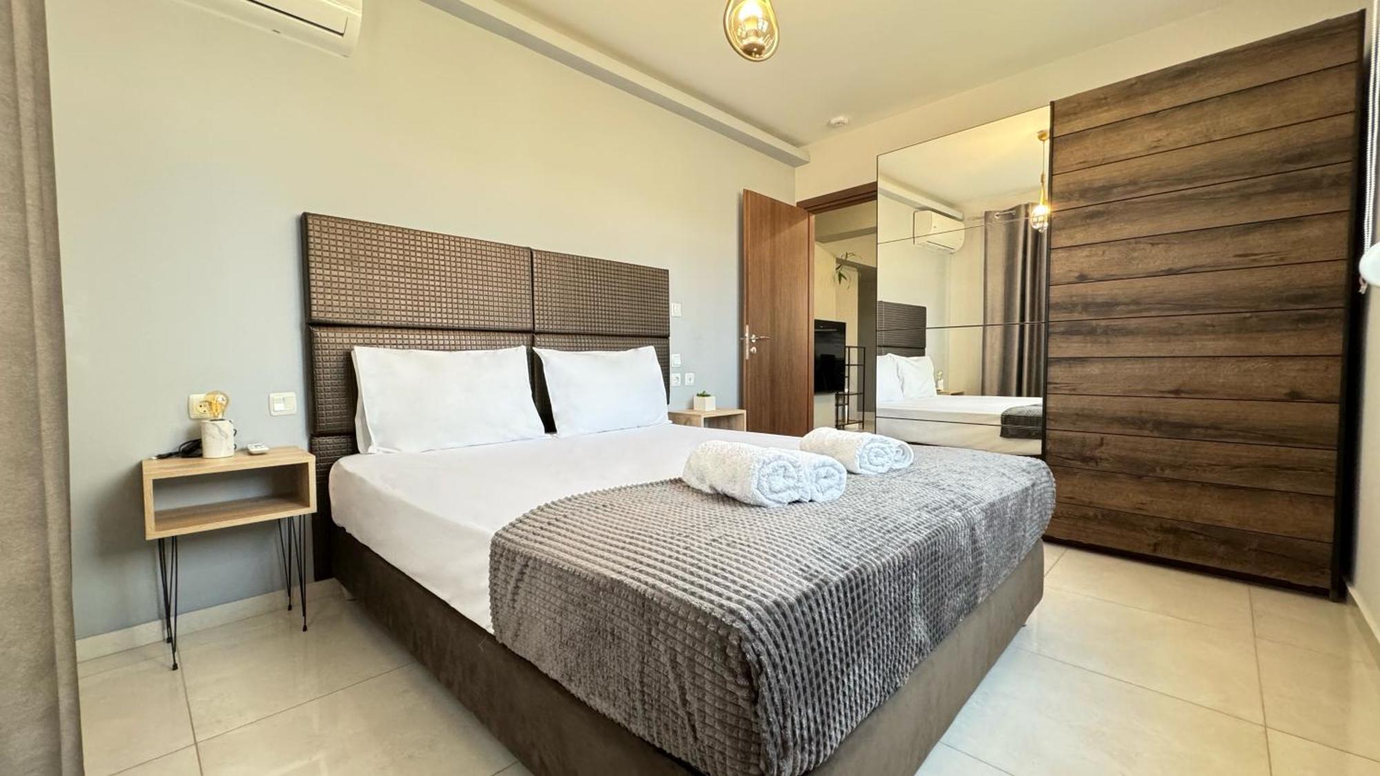 Unique1 - Two Bedroom Private Lux City Appartement Héraklion